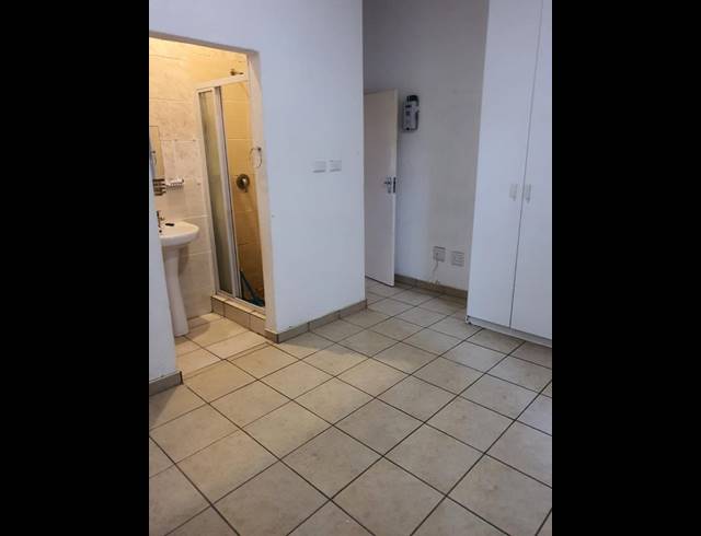 2 BEDROOM APARTMENT FOR SALE IN FLORIDA